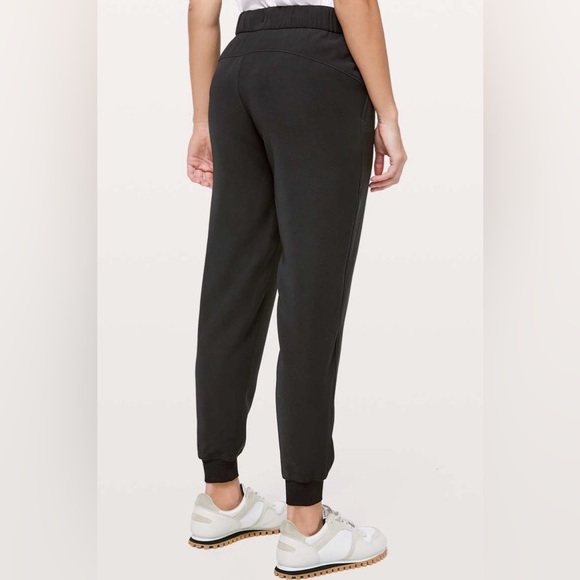 Lululemon Black Joggers - Picture 7 of 7